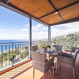 Hébergement de vacances Casa Do Miradoro, Santa Cruz (Madeira)